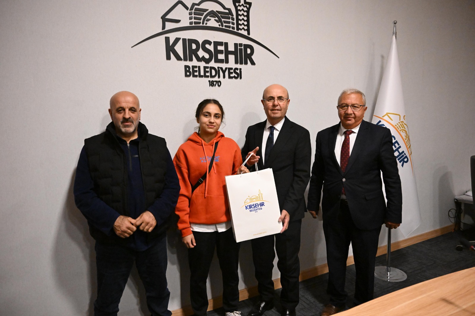 Kırşehir’in Yıldızları Başarılarını Başkanla Paylaştı 1