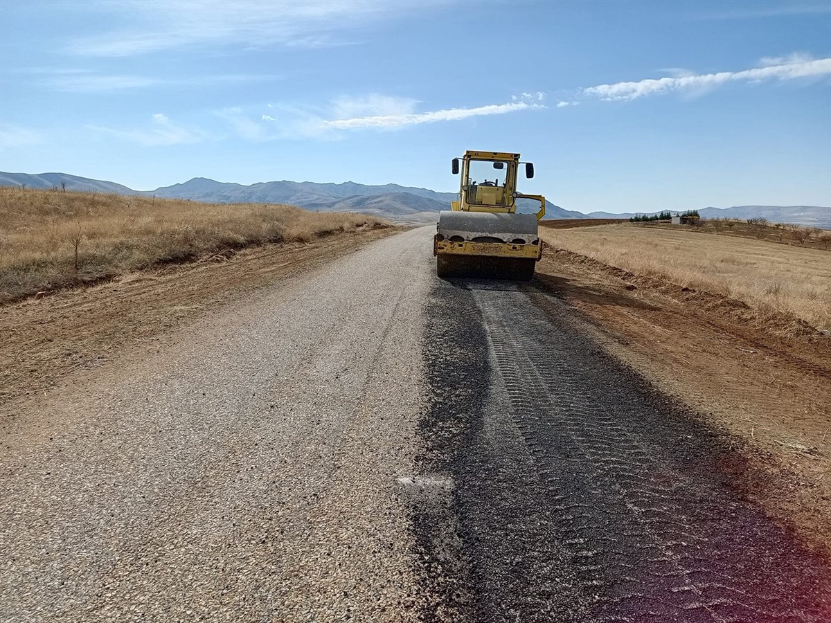 Köy Yollarında Konfor Ve Güvenlik Artıyor2