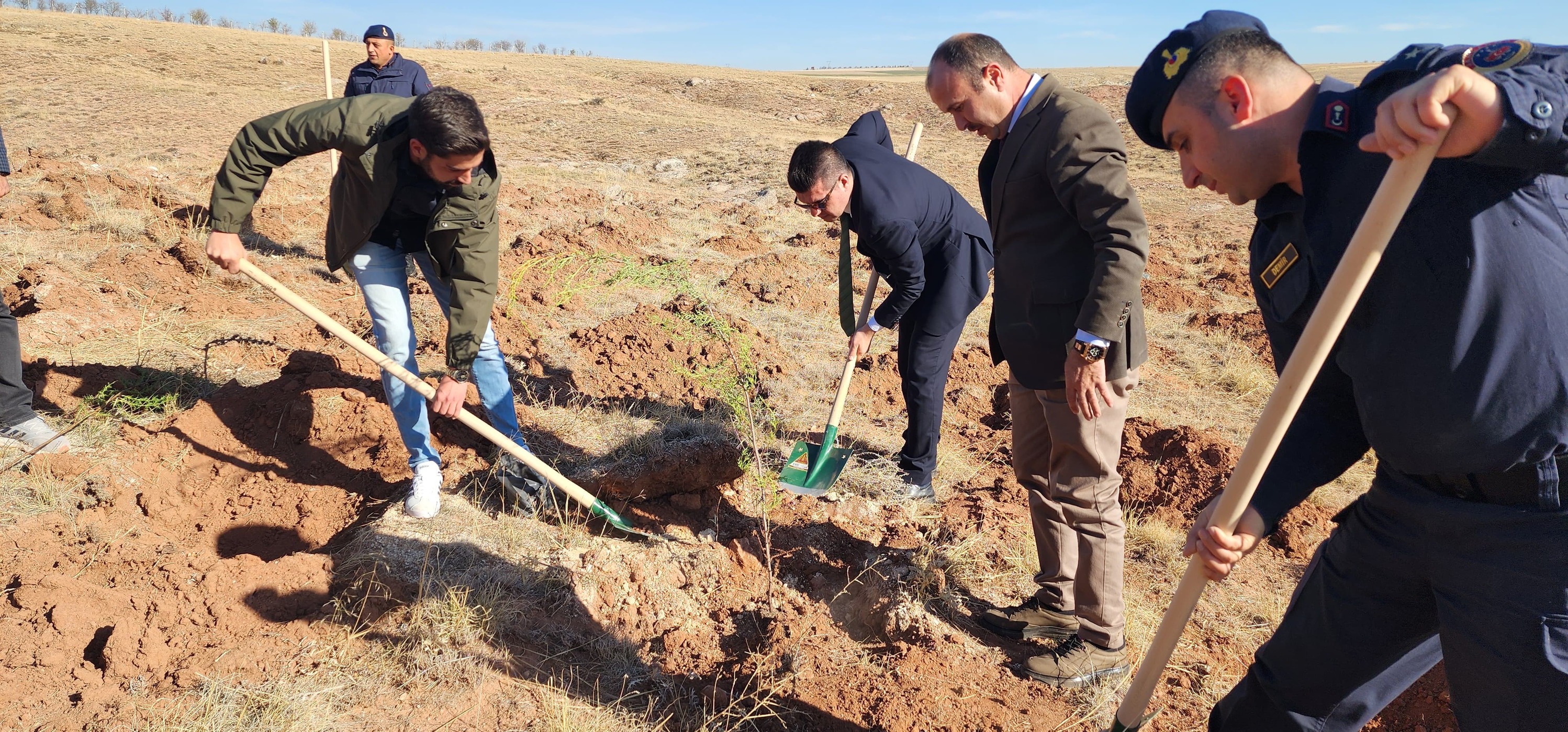 Köylerin Hizmetleri Güçlendirmek Için Bir Araya Geldiler 2-1