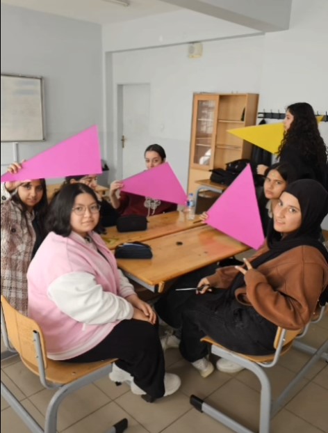 Matematik Sınıflarında Keşif Rüzgarı Esti! (2)