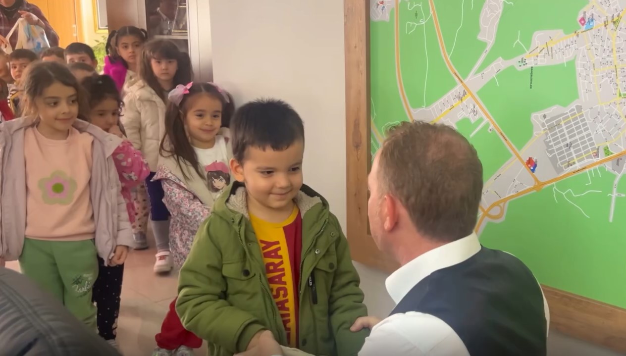 Miniklerden Öğretmenler Günü Sürprizi (2)