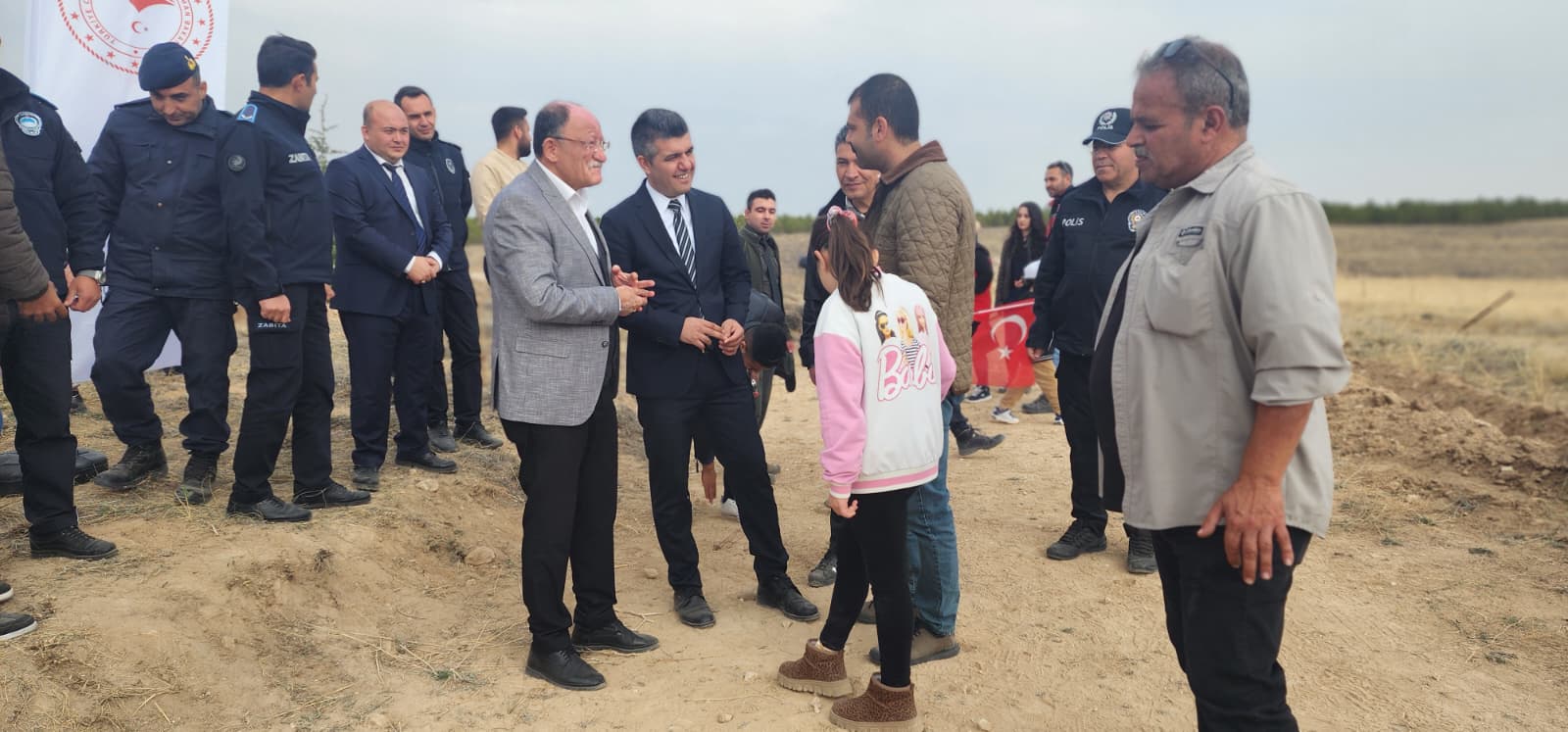 Mucur’da Fidanlar Toprakla Buluştu (3)