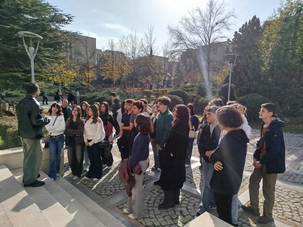 Öğrenciler Kırşehir’den Ankara’ya Uzanan Üniversite Yolculuğunda1