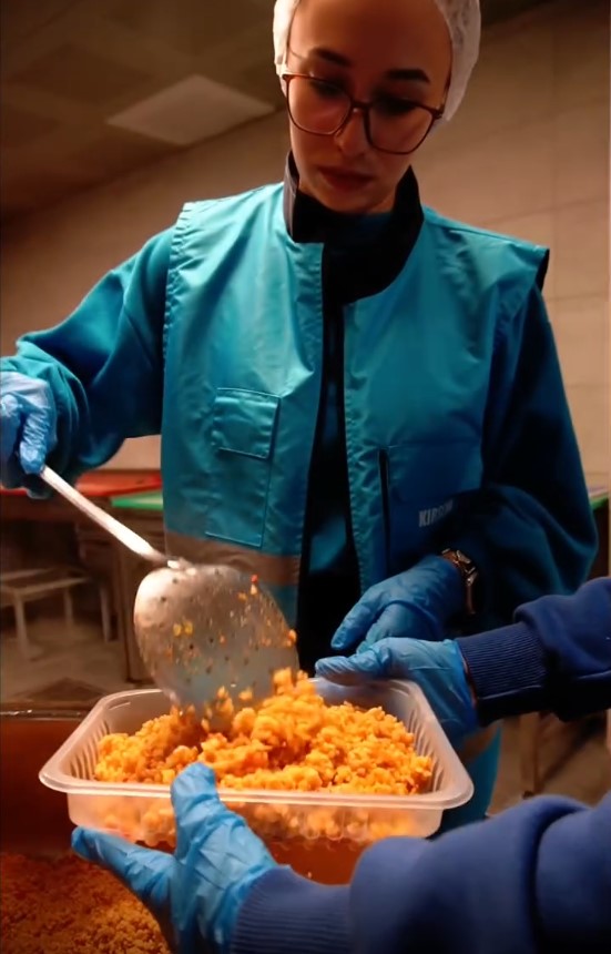 Öğrencilerden Komşulara Sıcacık Jest (2)