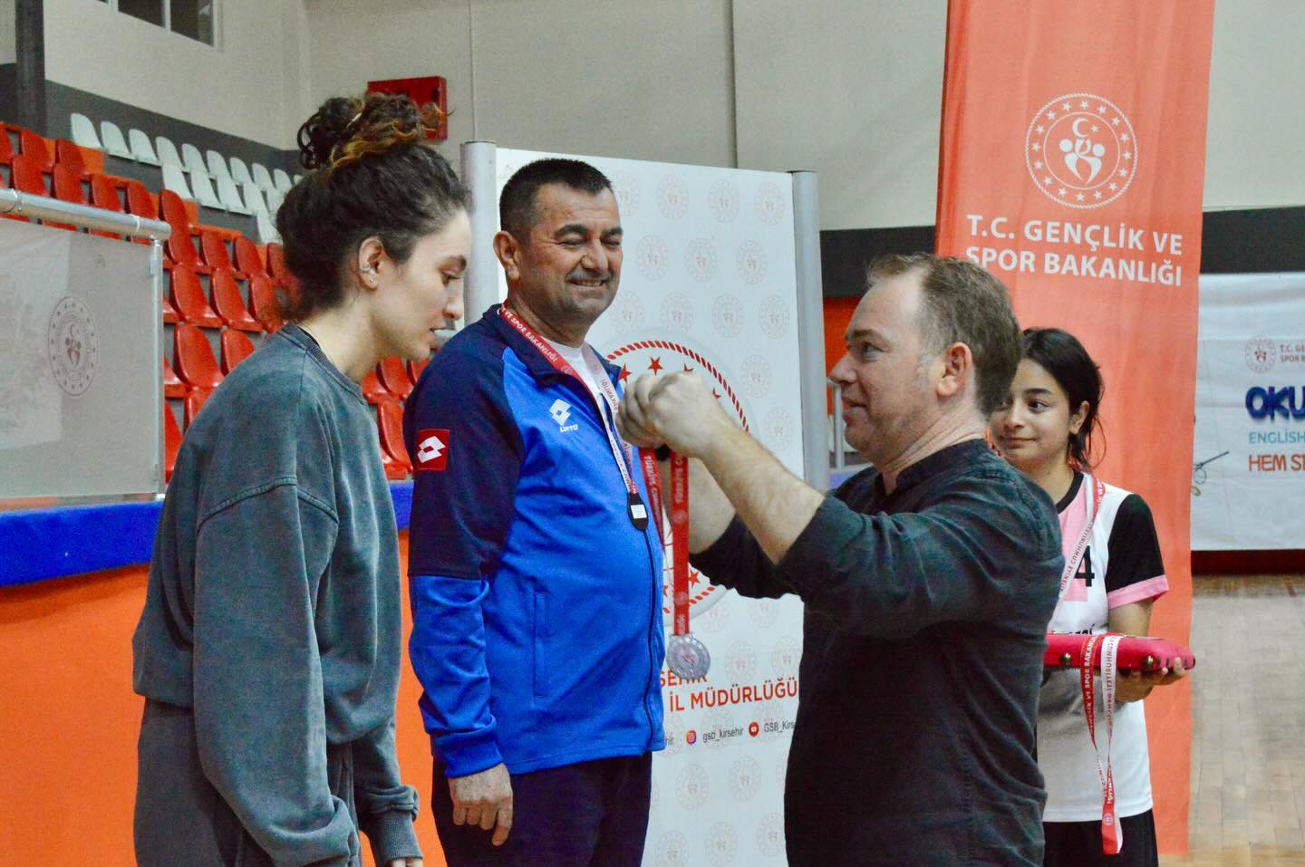 Öğretmenler Günü Coşkusunda Masa Tenisi Rüzgârı (2)