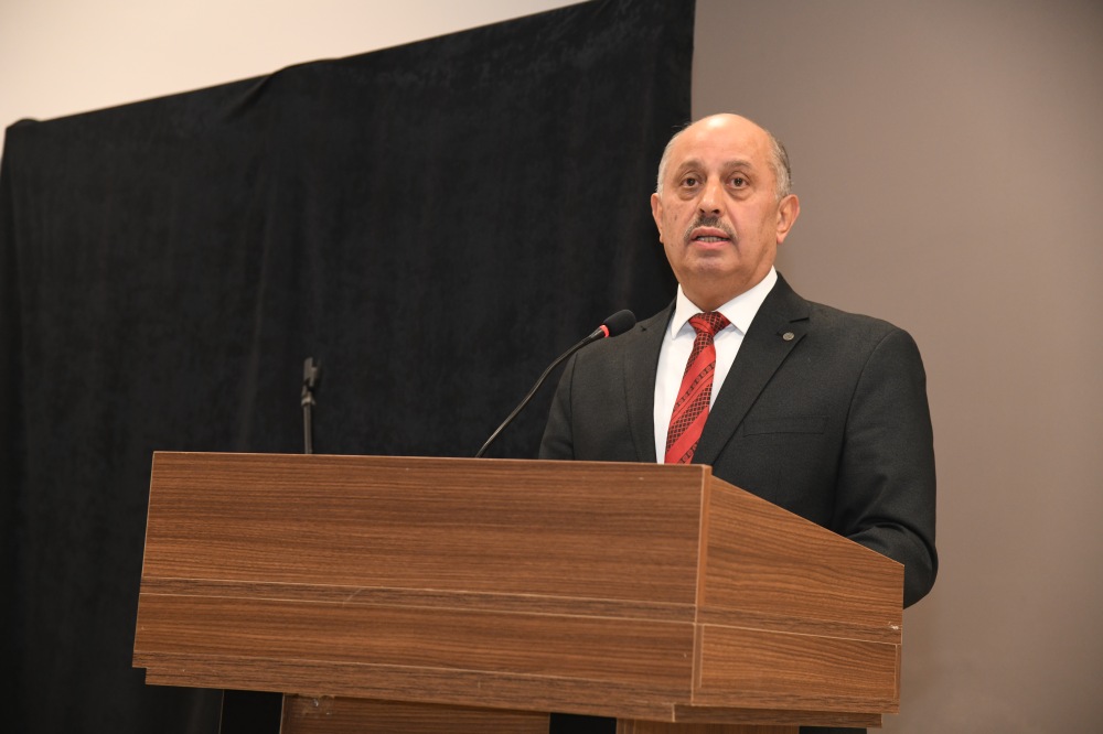 Öğretmenlik Mesleği Akademik Işıltıyla Anlatıldı (3)