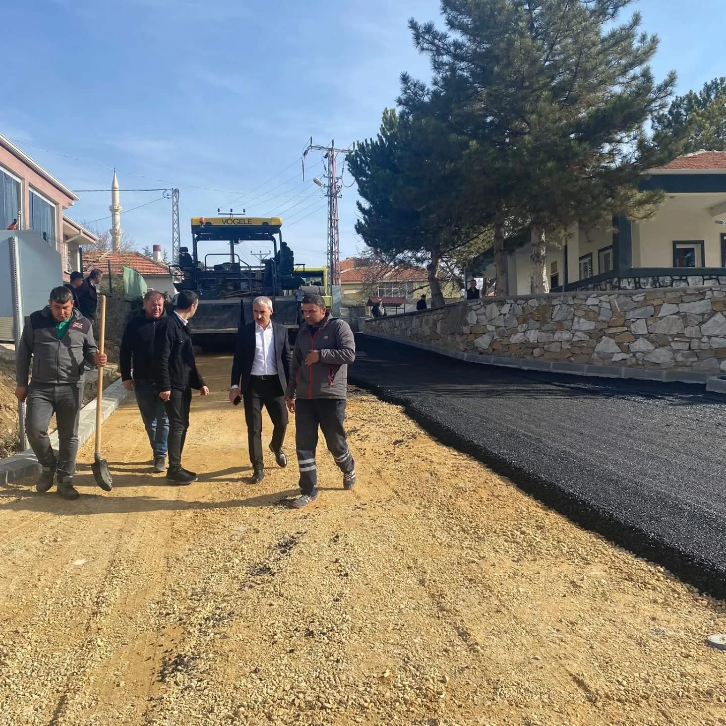 Özbağ’da Yol Çalışmaları Hız Kazandı