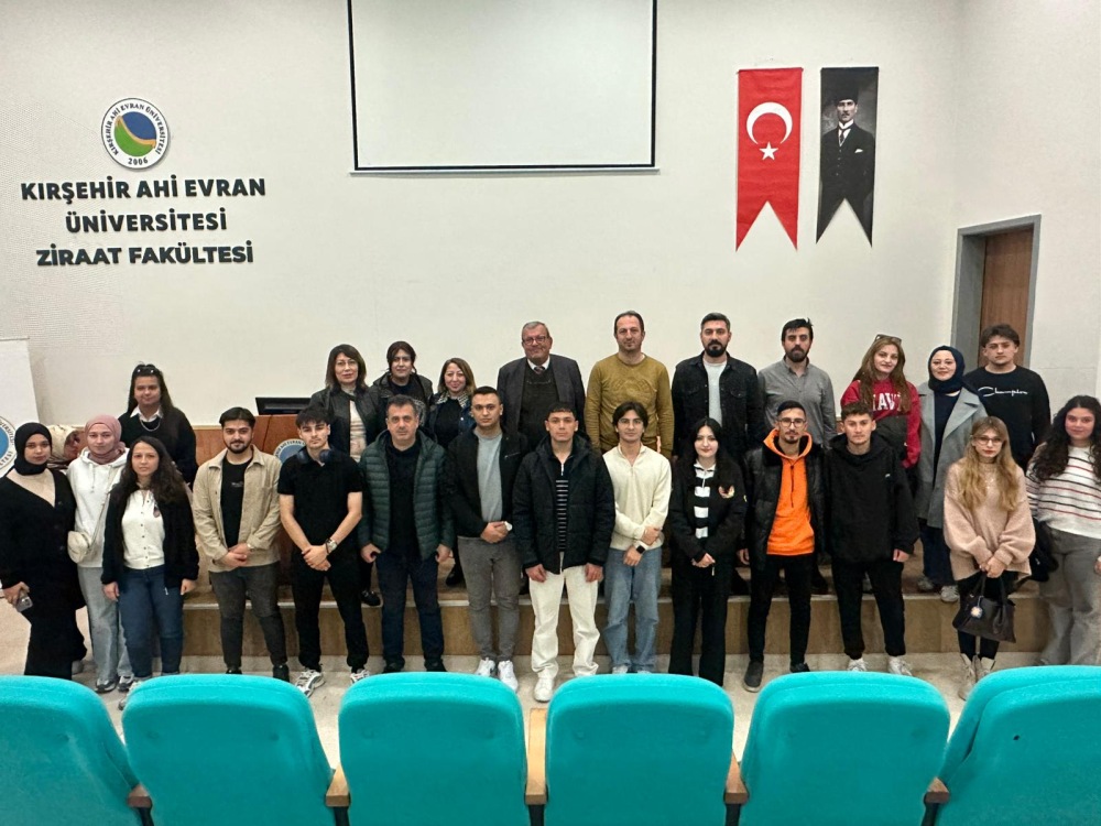 Prof. Dr. Hatipoğlu, Akademik Deneyimlerini Öğrencilerle Paylaştı