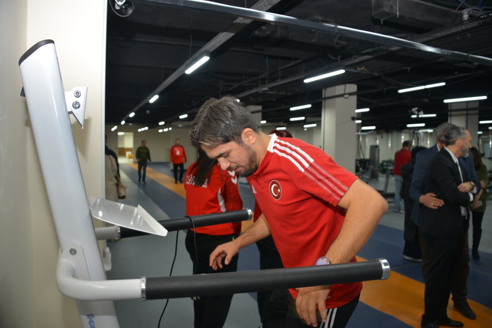 Sauter, Olimpiyat Ve Dünya Şampiyonlarını Ağırladı (8)