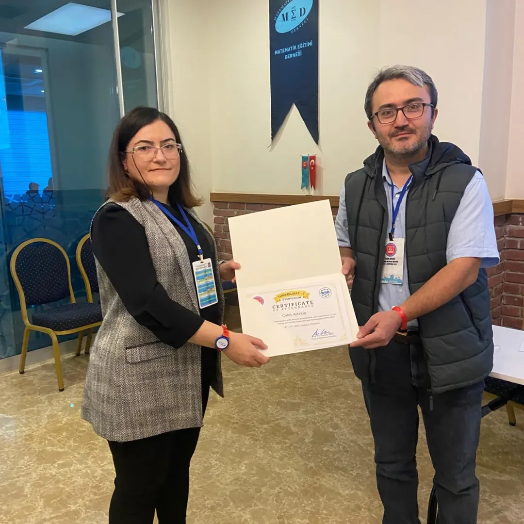 Uluslararası Türk Bilgisayar Ve Matematik Eğitimi Sempozyumu’nda Değerli Hocalarımız, Meslektaş (1)