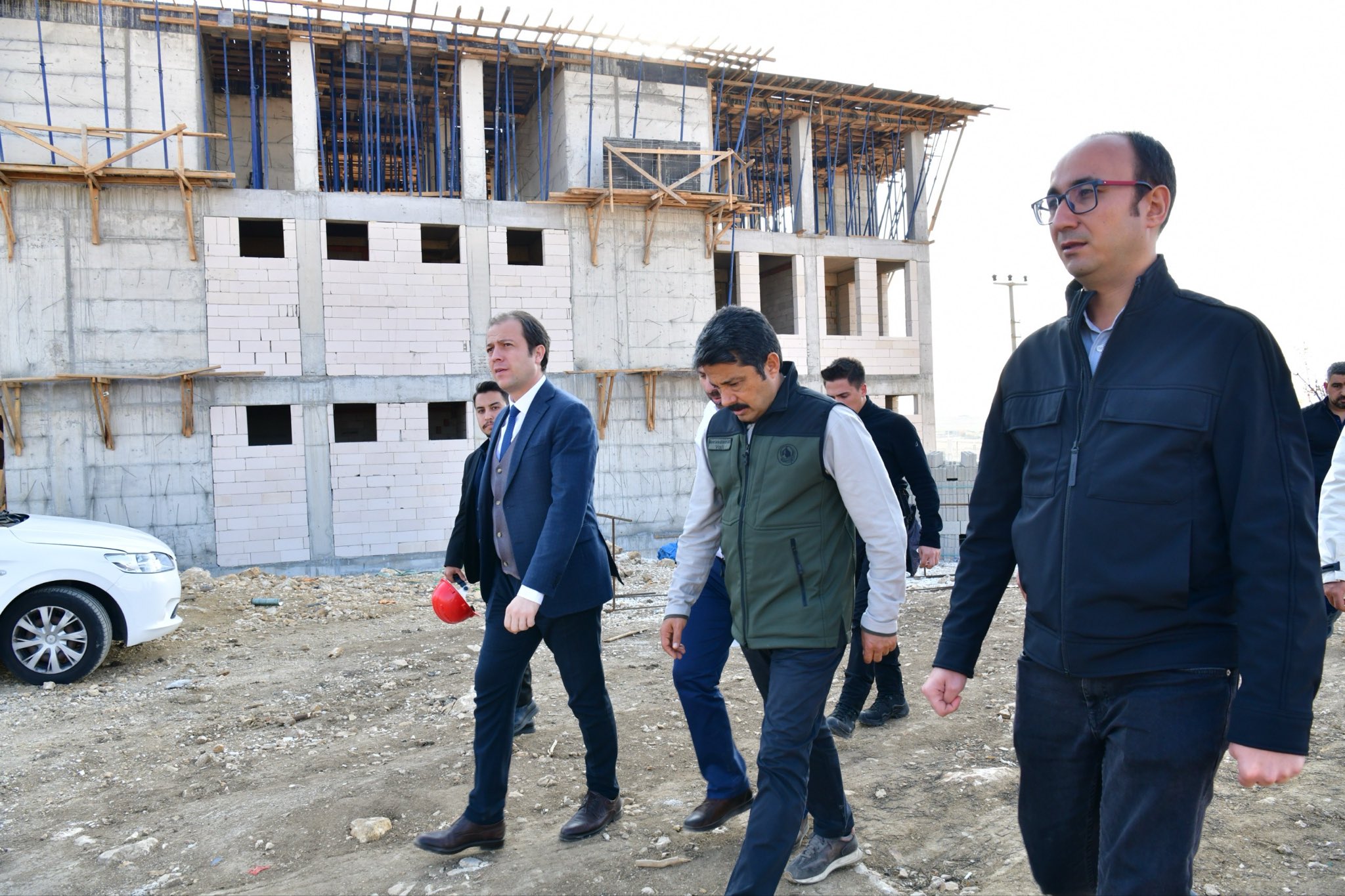 Vali Demiryürek, Sağlık Ve Kamu Yatırımları Yerinde Incelendi5