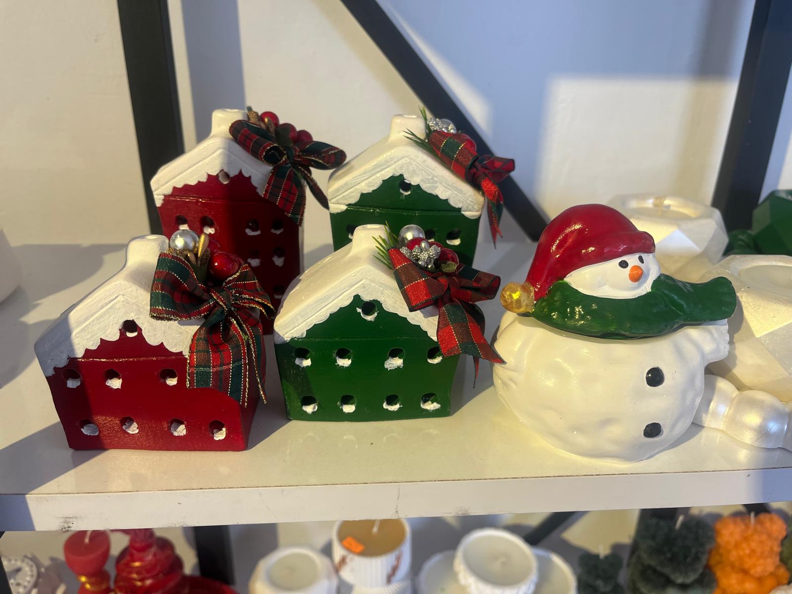 Kırşehir’de yılbaşı temalı el emeği ürünlere vatandaşlardan yoğun talep-5