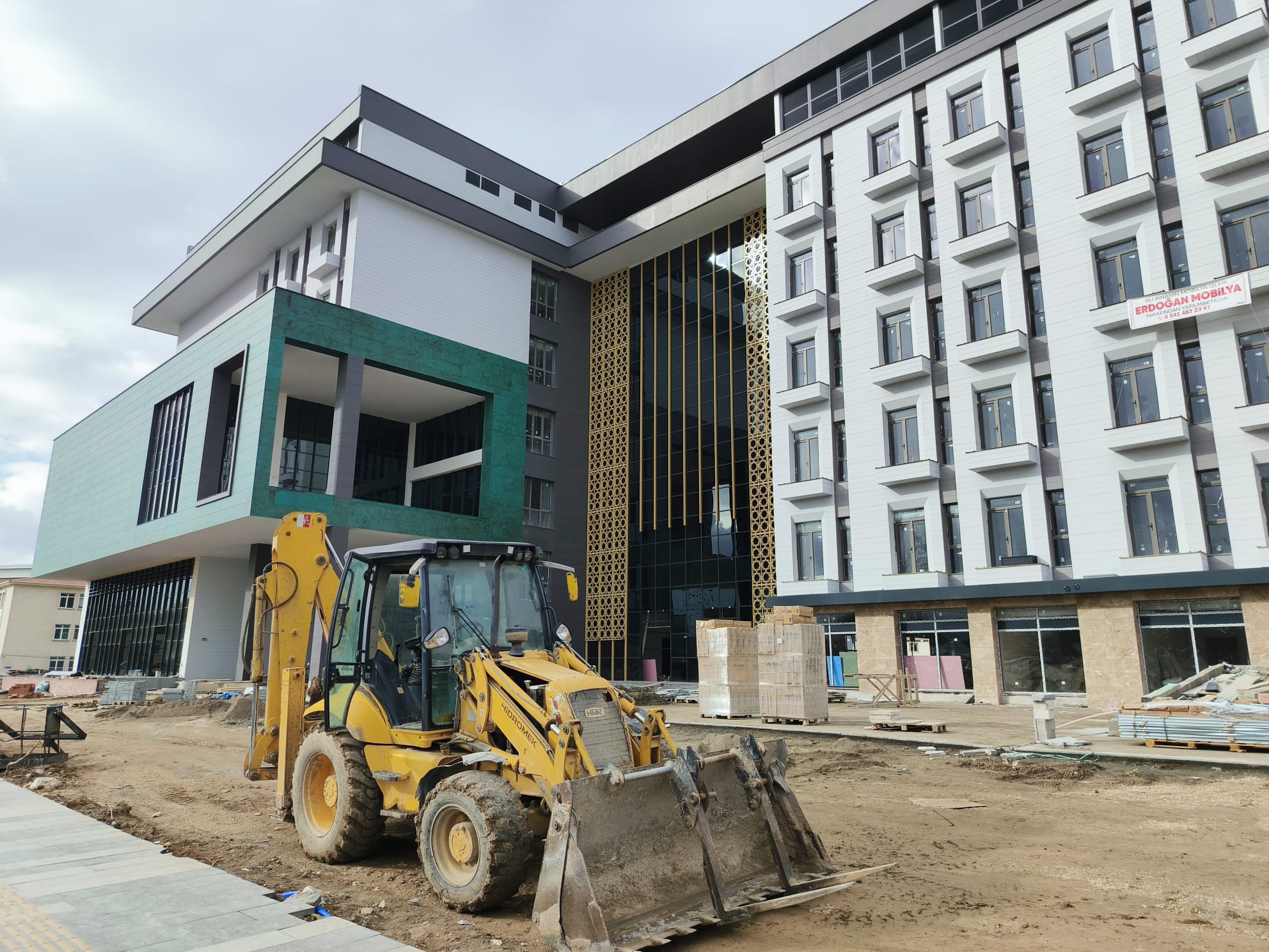 0B47Bff3 06Fe 420D 830C 5C39974384D9