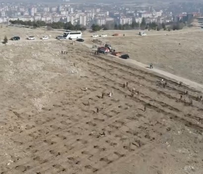 400 Fidan Toprakla Buluştu (4)