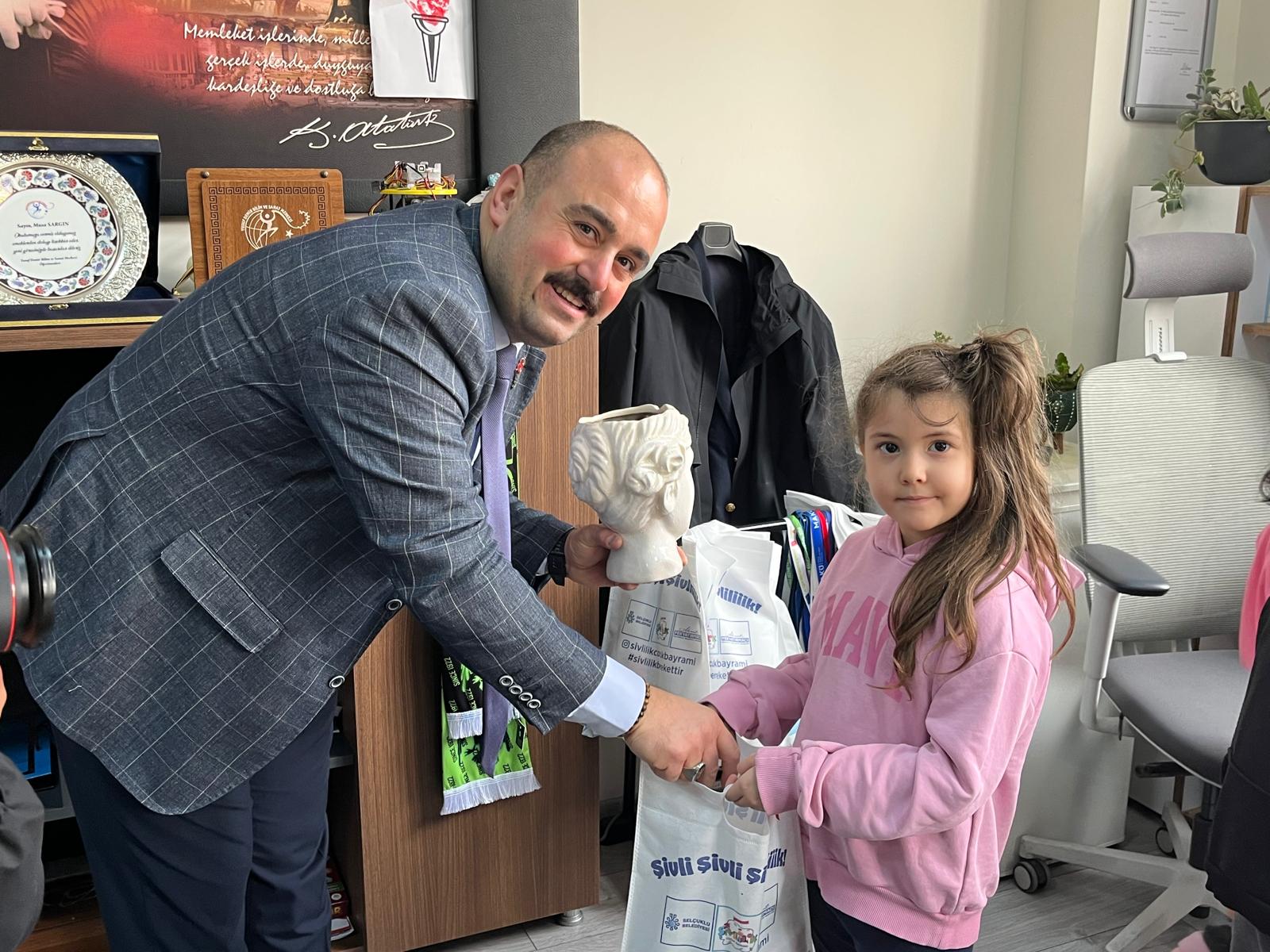 48582Eb9 591F 41Ac 9994 Bd324B31Bd8D