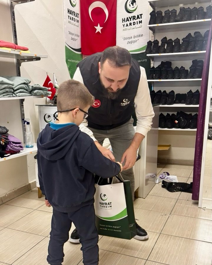 586850834 18545231770061595 890149448792837137 N