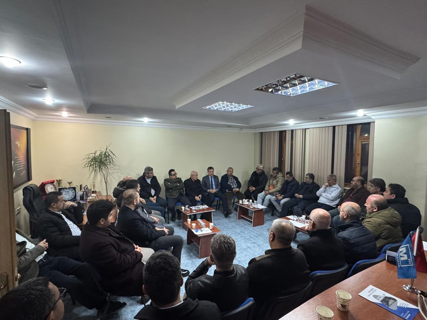 589023220 18298242334262180 3677093104970883059 N