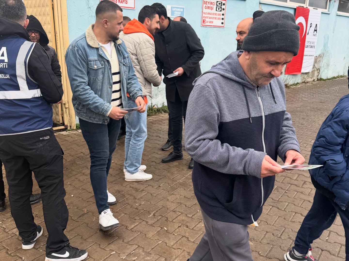 590880165 18547802143028174 7645137106612856635 N