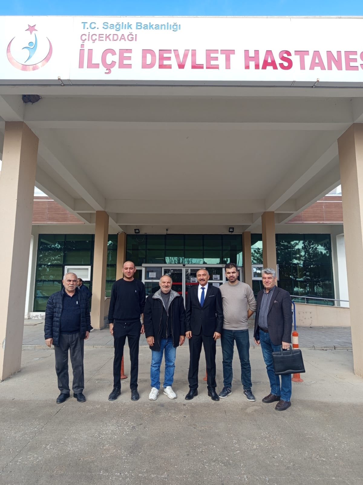 590988625 2102568953864651 8853116494306048958 N