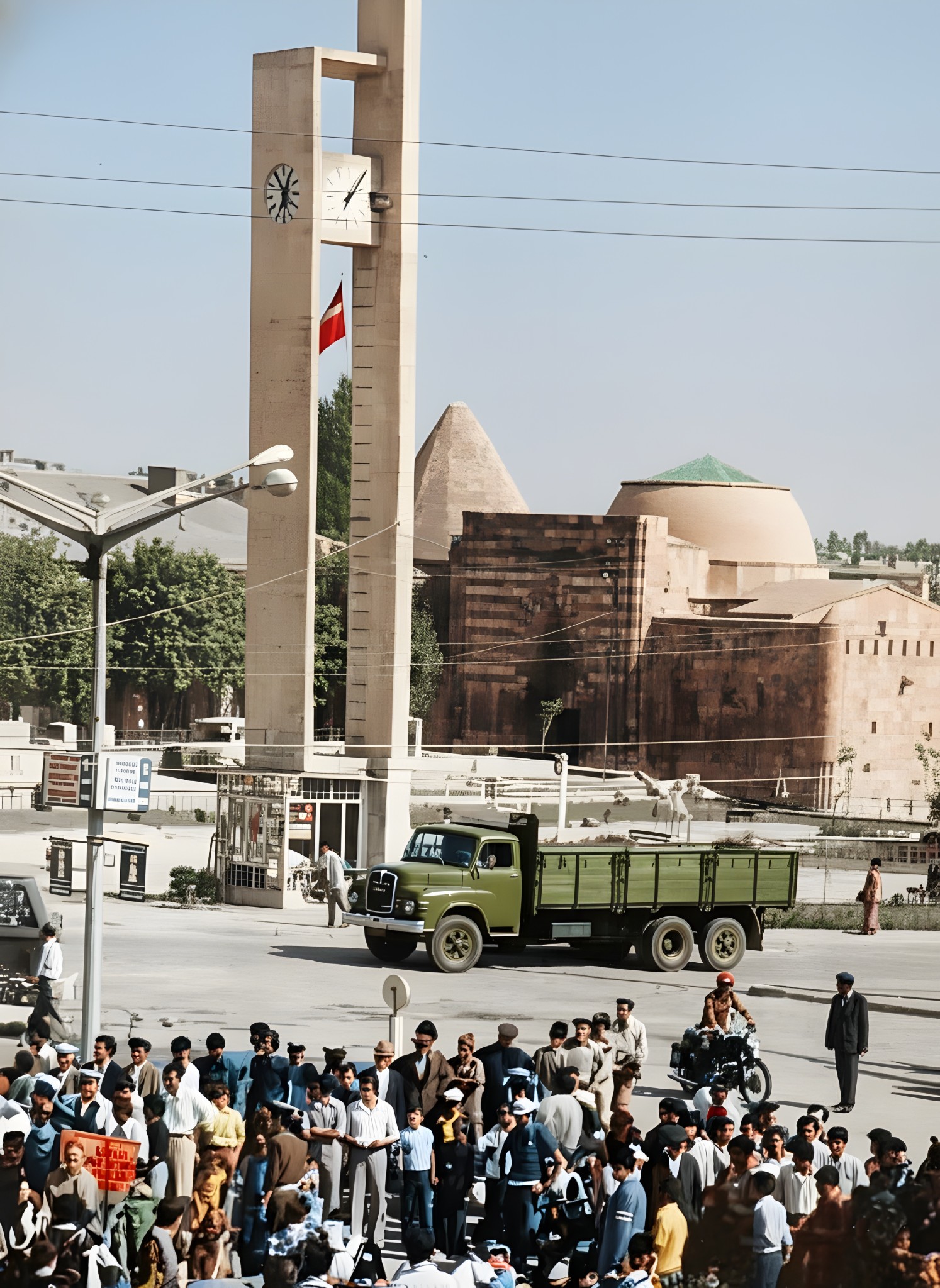 591711750 714507045036595 4970550732169148209 N