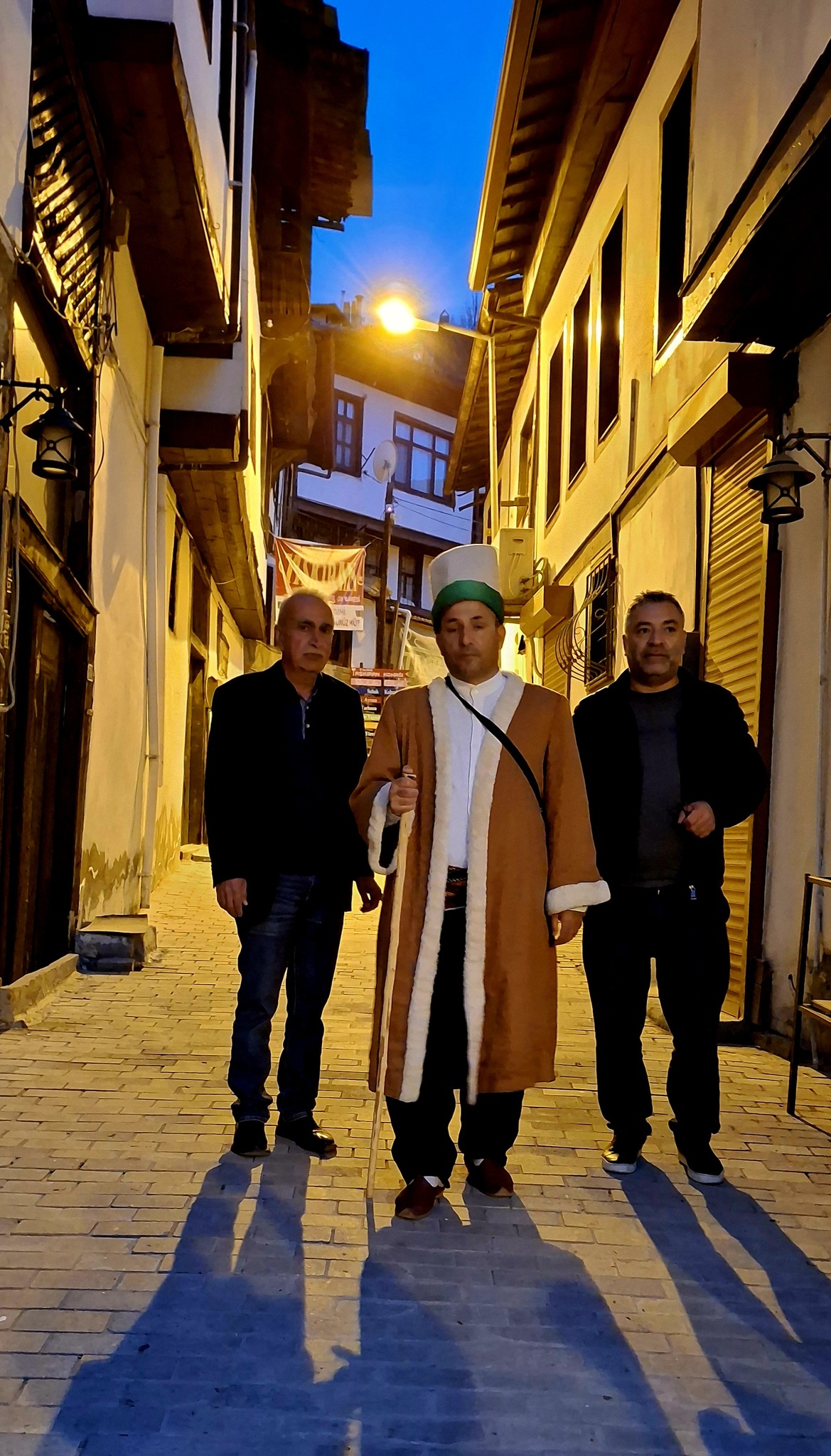 592905604 1381941363718776 5440410484157885729 N