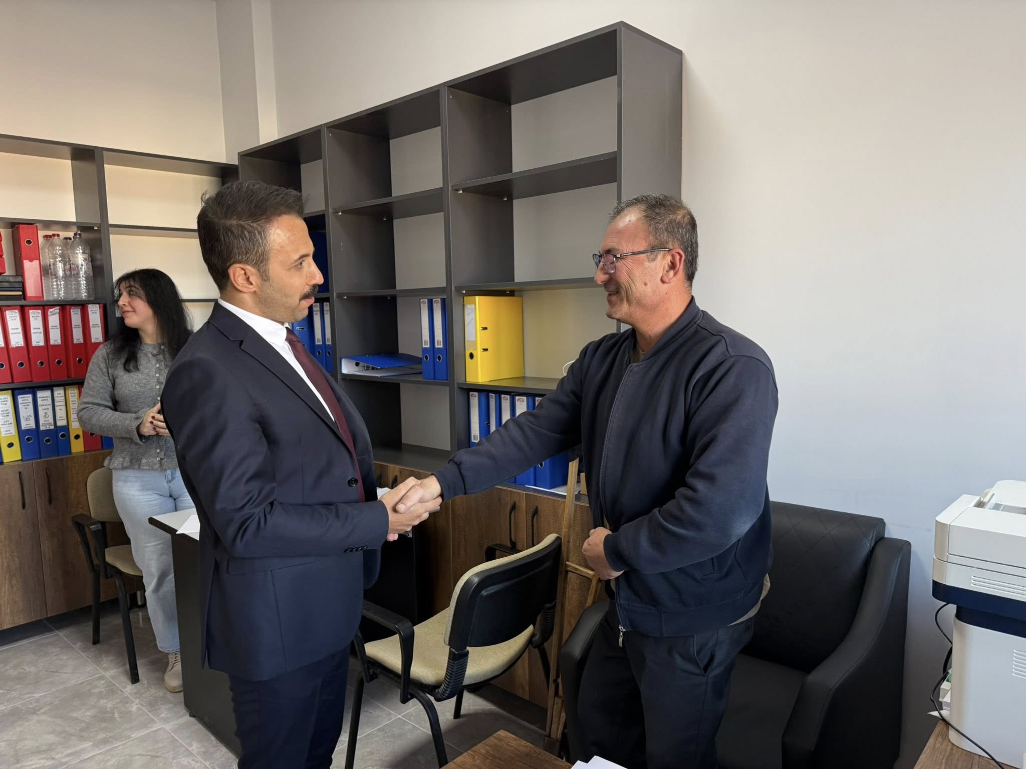 594573608 1163741215947366 7035507180305027715 N