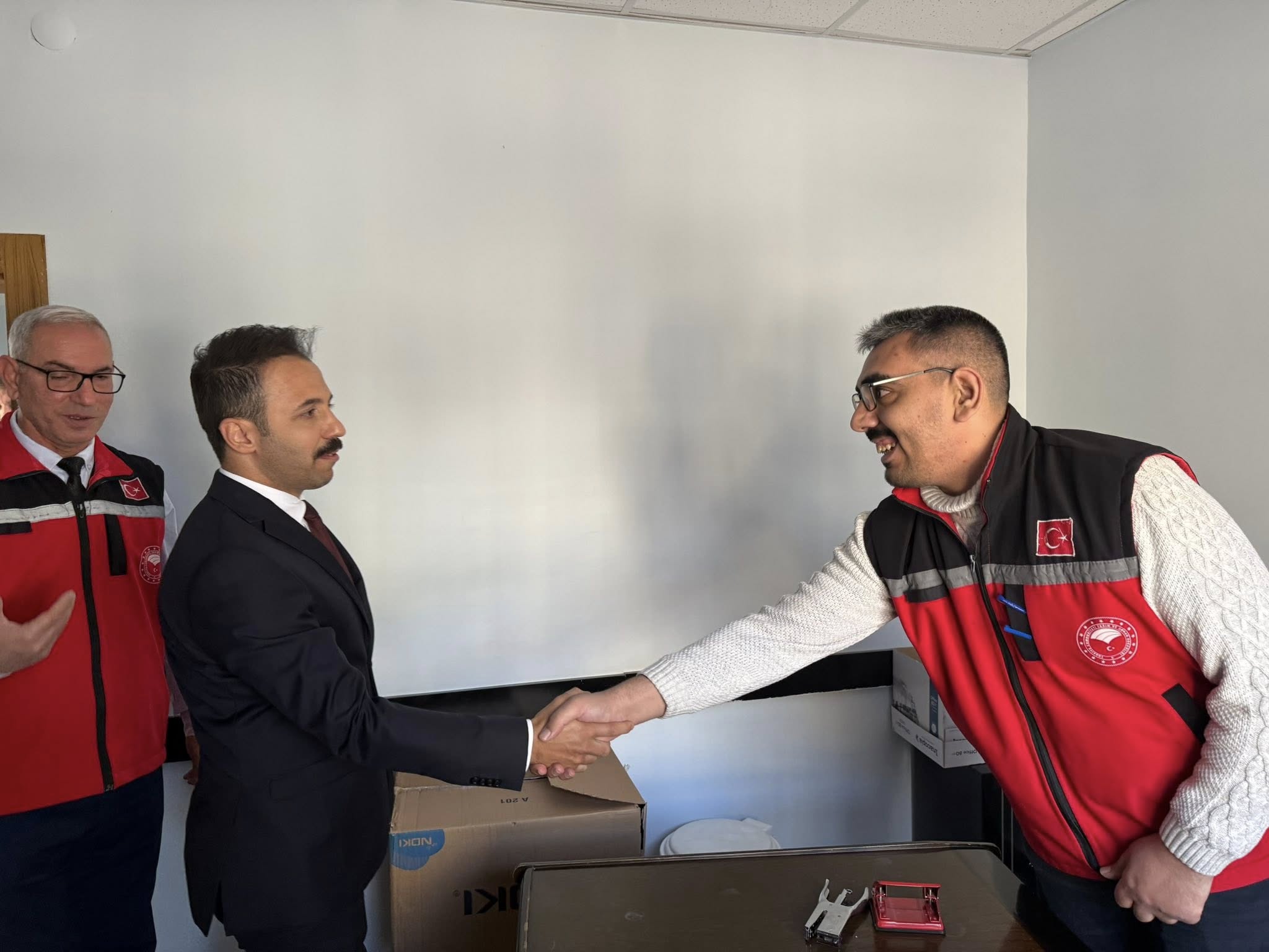 594590550 1163741325947355 2966071478255364856 N