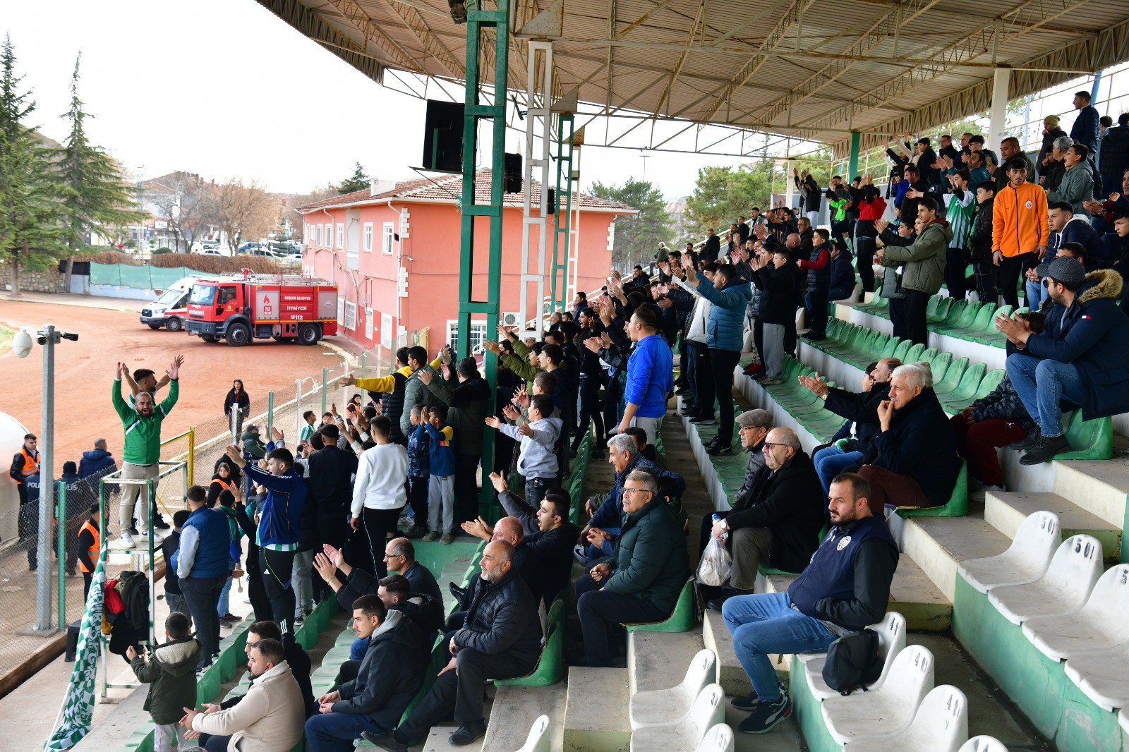 595264316 1176263108024973 8480643646964453958 N