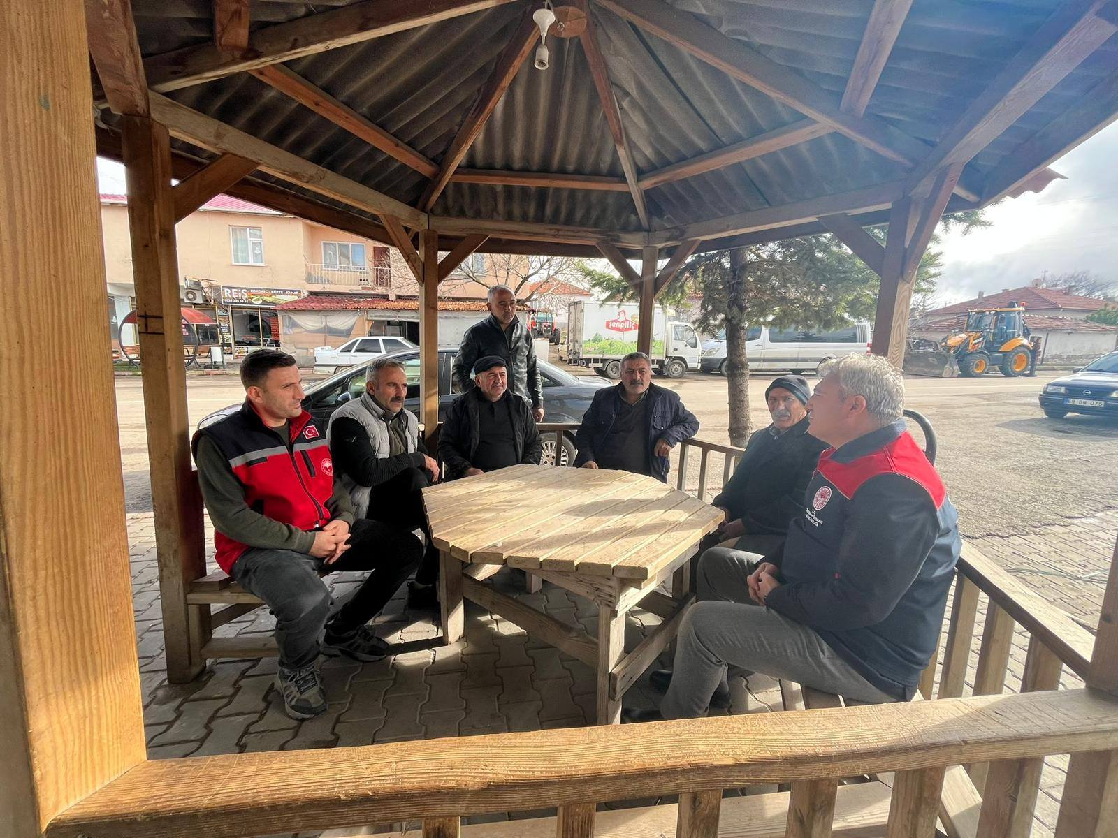 595697357 861679789670119 1991029492640901024 N