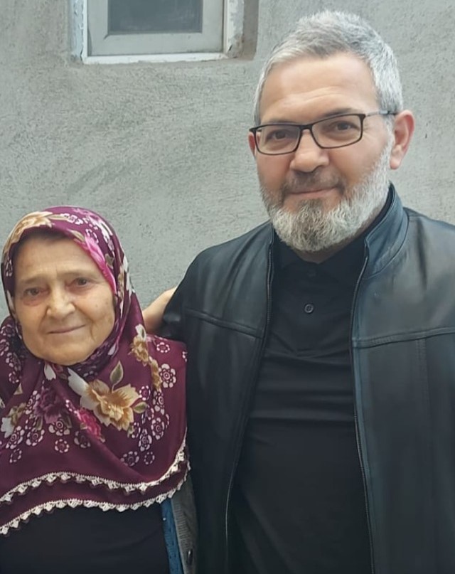 596473498 4388085198102109 739348478553418304 N