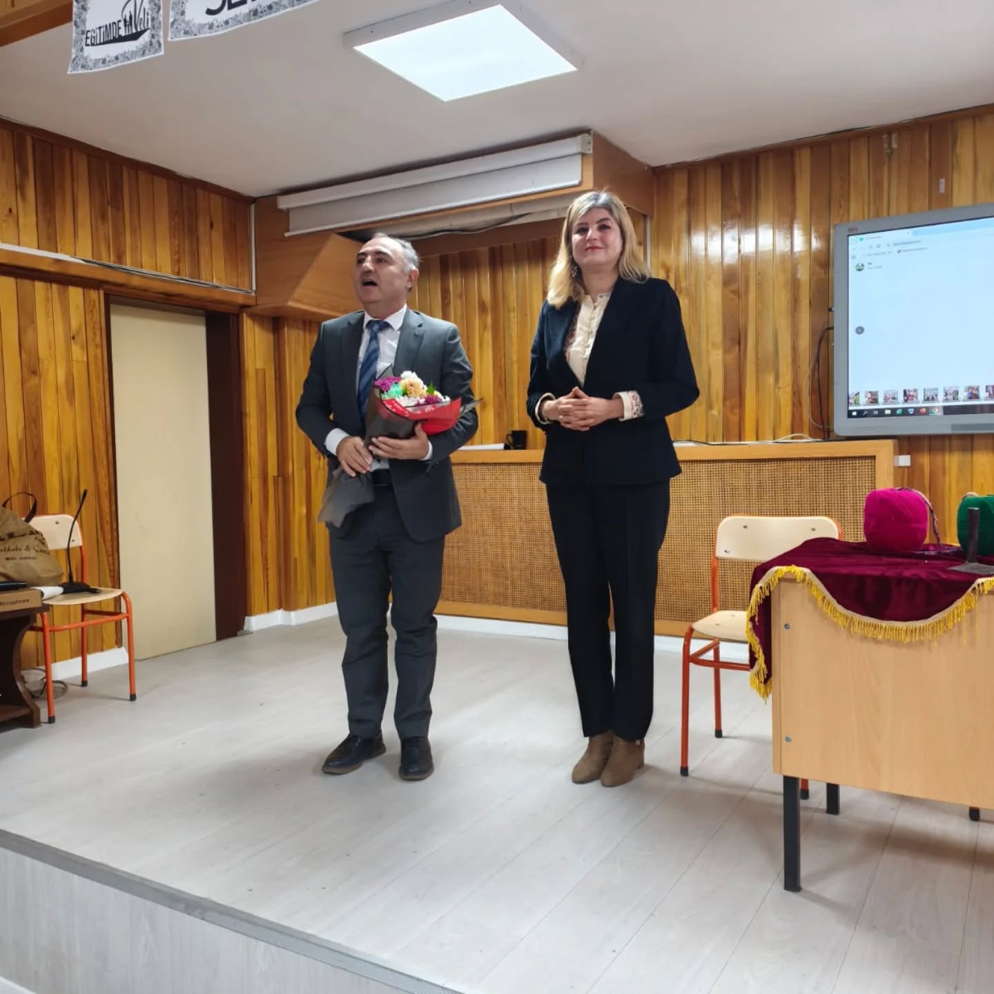 598976714 18493558906073898 3512700279850231474 N