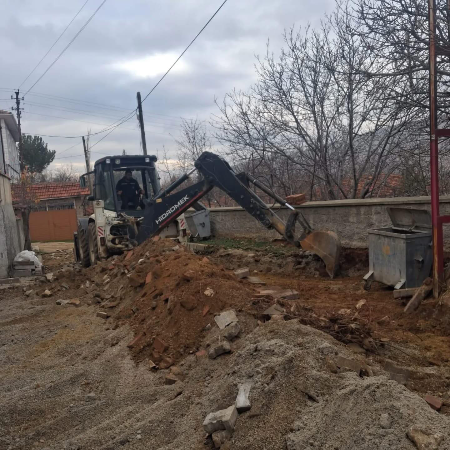 599984533 17967635196004141 4578389202026545519 N