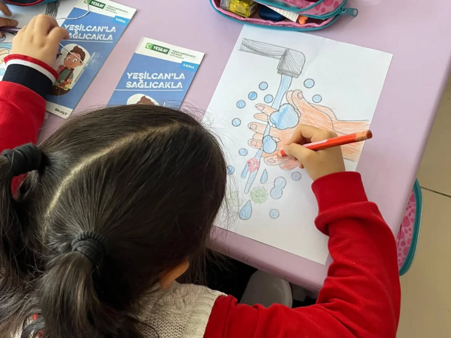 601369311 18303354106282389 5384435733750169042 N