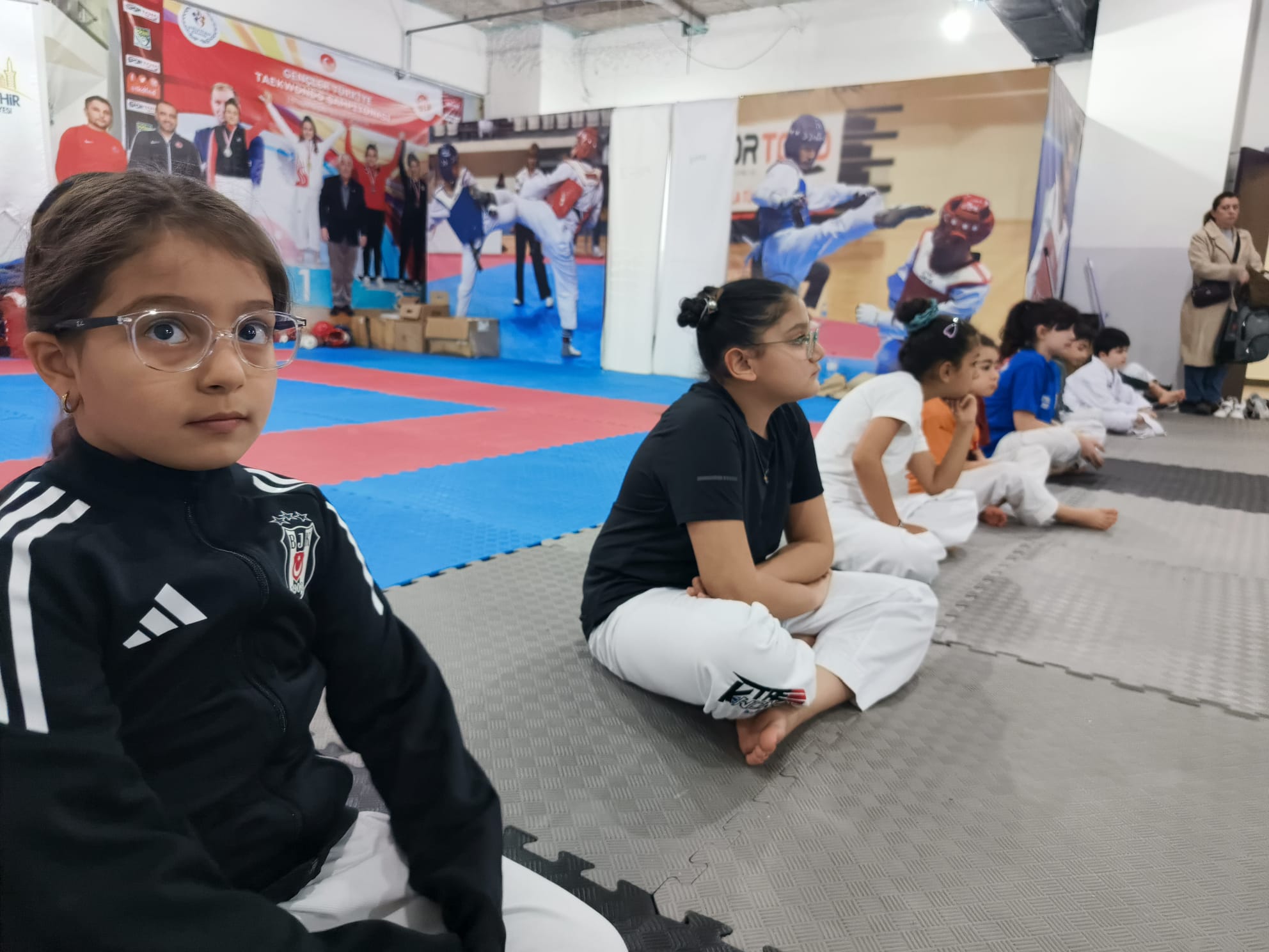 8Ebb52A2 F8C1 4A9D B303 3A075Ccb9412