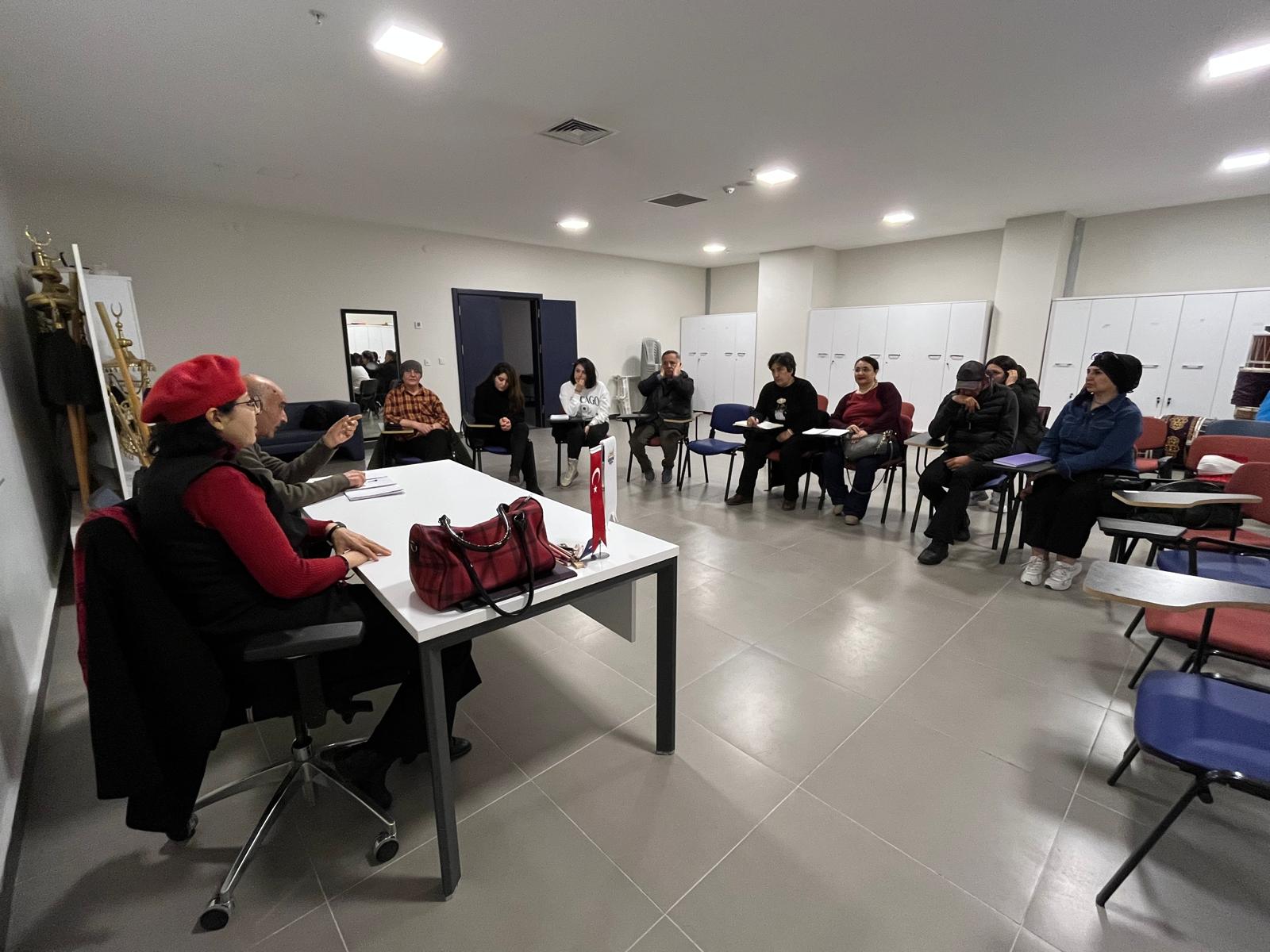 9D763B53 D6Cc 4243 Ad19 Ab33D17Ef949