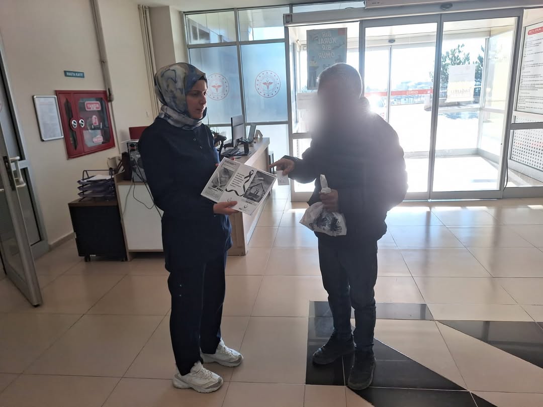 Aids Nediraids (Edinilmiş Bağışıklık Yetersizliği Sendromu) Bulaşıcı Bir Virüs Hastalığıdır. Hiv (1)