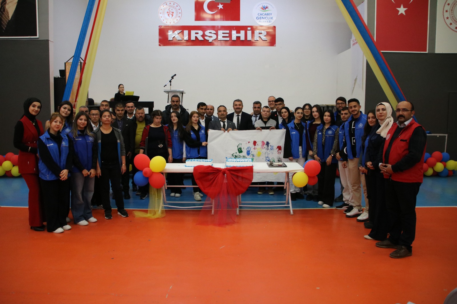 Cacabey Gençlik Merkezi’nde Özel Gençlerle Renkli Buluşma12