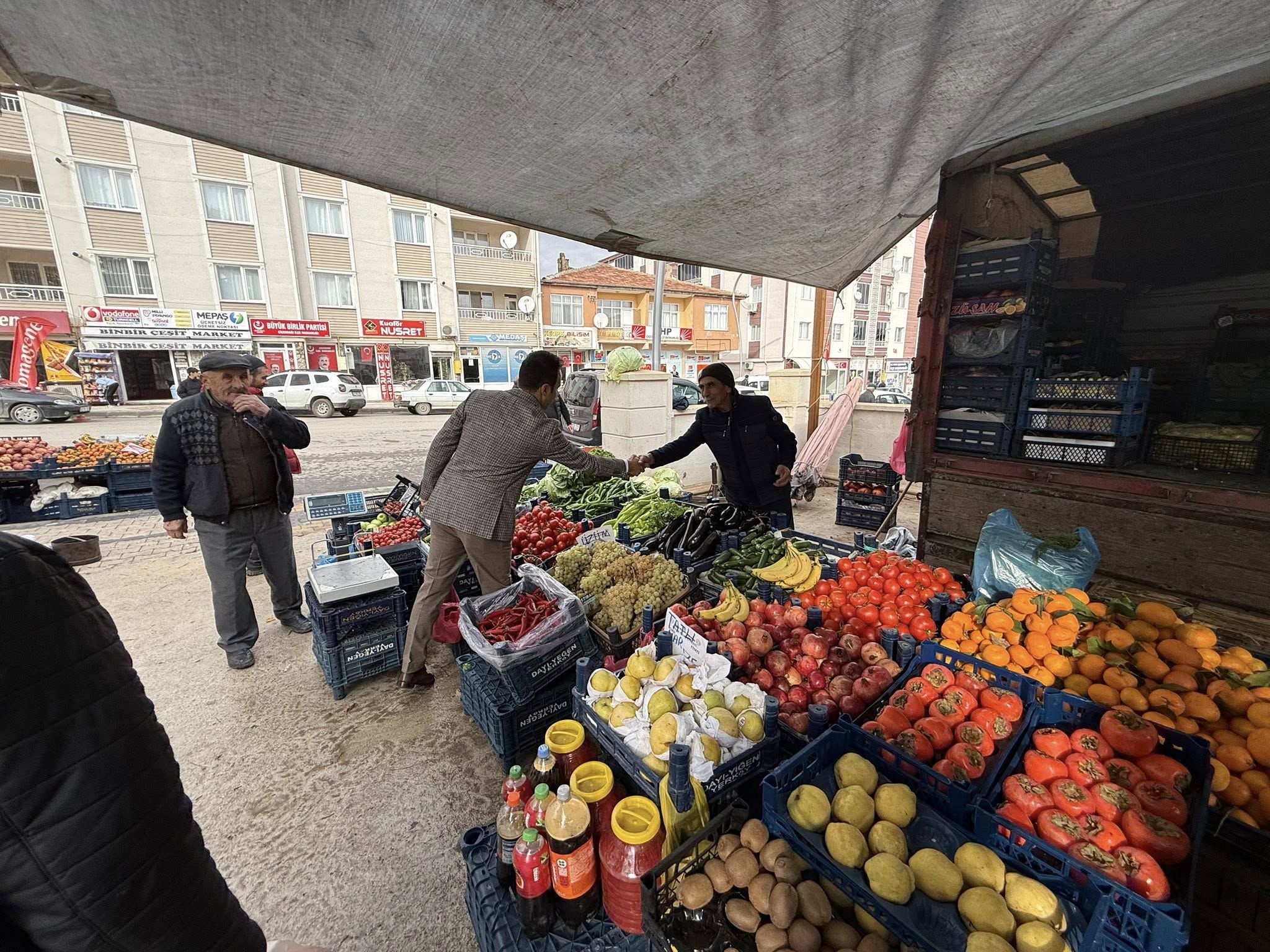 Çiçekdağı’nda Esnaf Ve Vatandaşlar Kaymakamla Bir Arada1