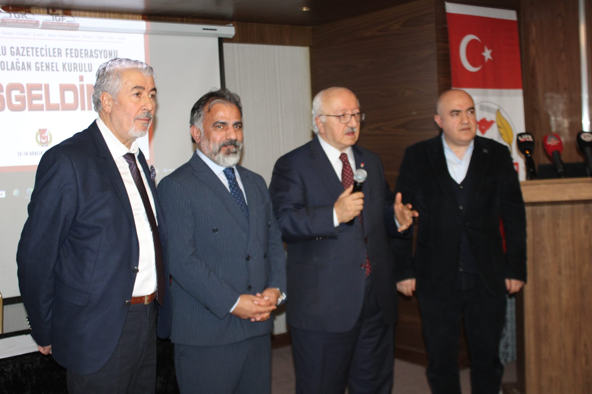 E86Aeed1 0Ac5 4174 B87D 00734Cd95779