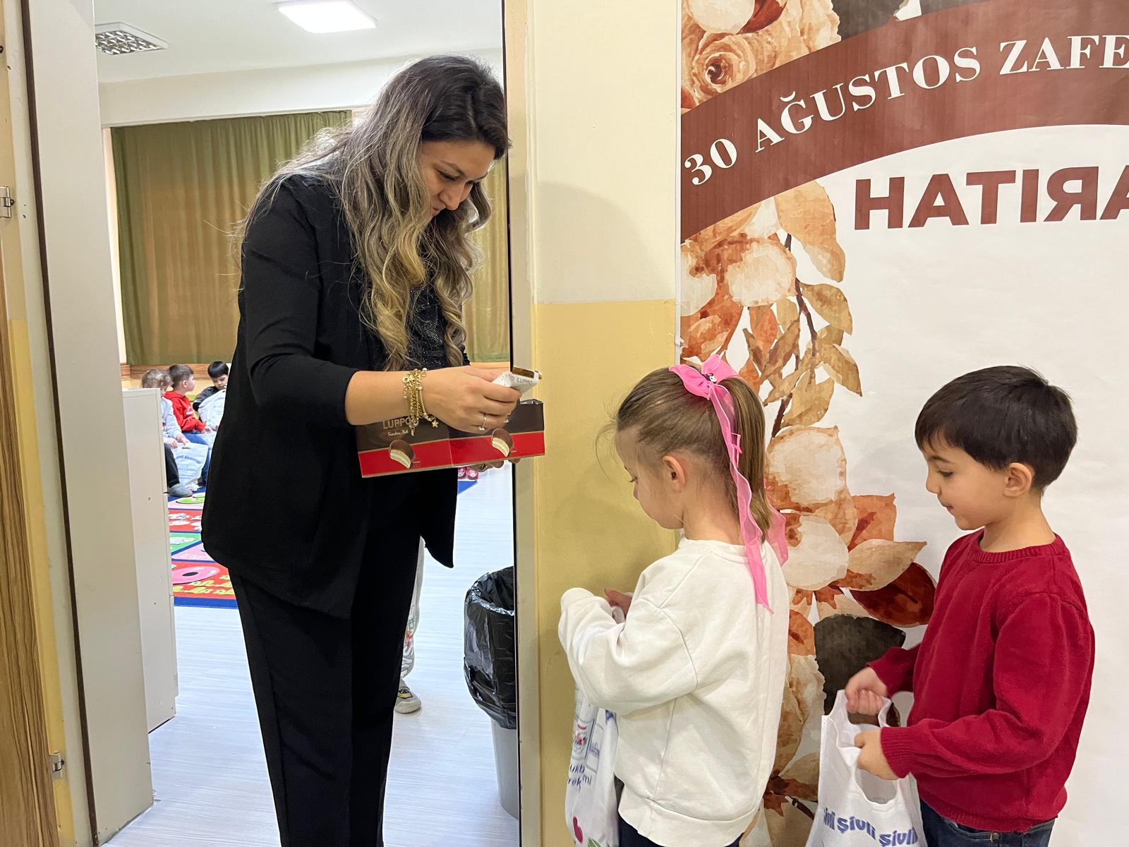 Ed73C718 Dd18 43C6 9Fa3 D0A045268584