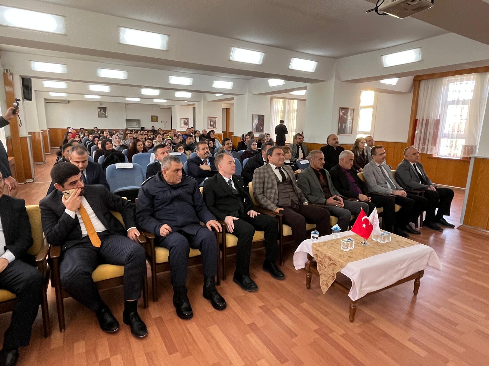 Engelsiz Yaşam Çalıştayı’nın Açılışı Gerçekleştirildi (3)