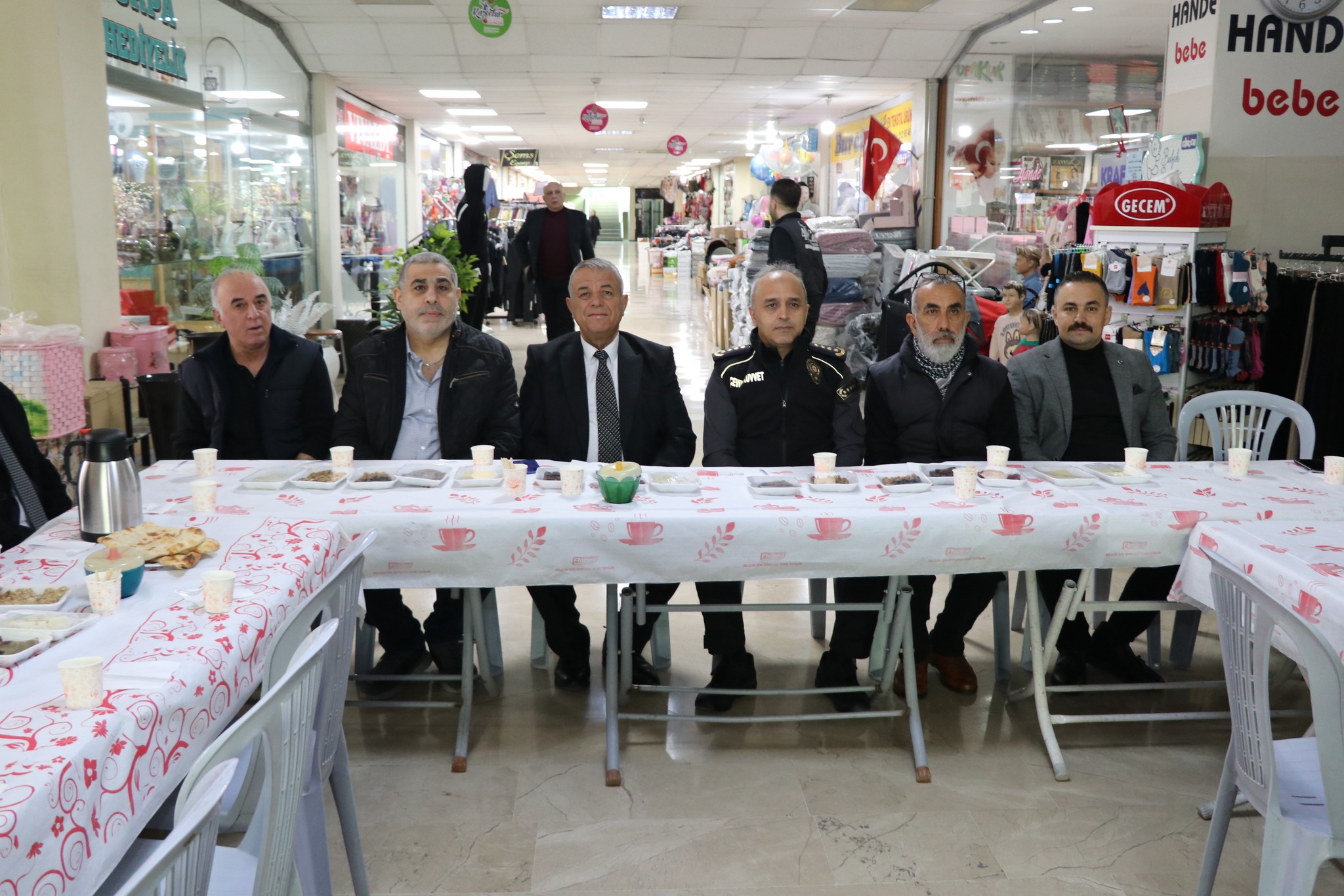 Esnaf Ve Emniyet El Ele Güven Için Buluştu (3)