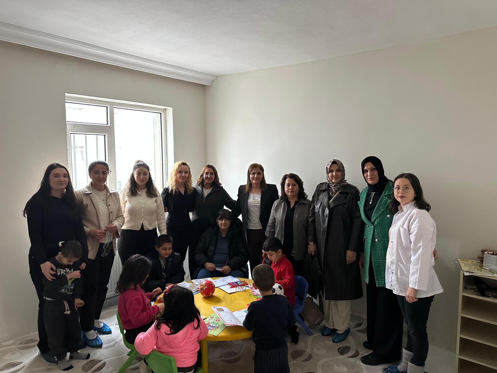 Kadın Girişimcilerden Özel Bireylere Destek2