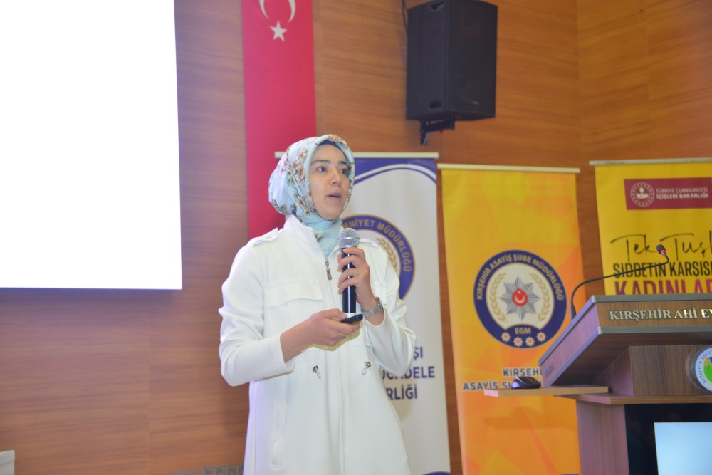 Kadın Hakları Konusunda Bilinçlendirme Seferberliği5