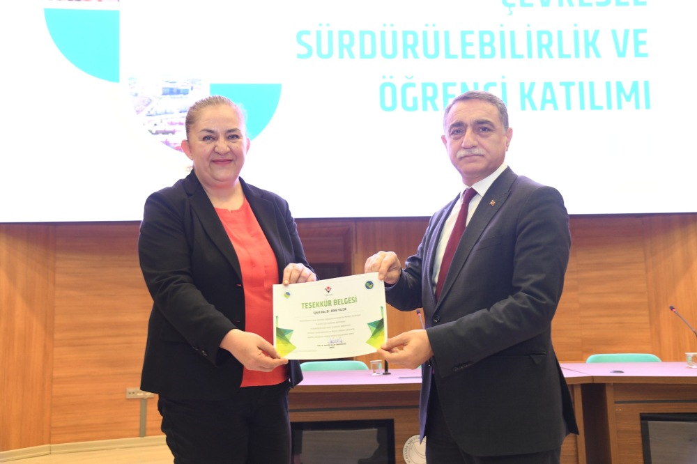 Kaeü’de Çevresel Sürdürülebilirlikte Öğrenci Gücü Öne Çıktı (8)