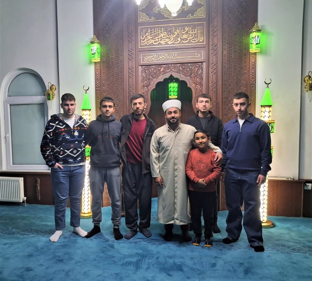 📍Kaman Yurdu5 Aralık Gönüllüler Günü Kapsamında Öğrencilerimizi Ile Birlikte Kaman Cami Temizli-1