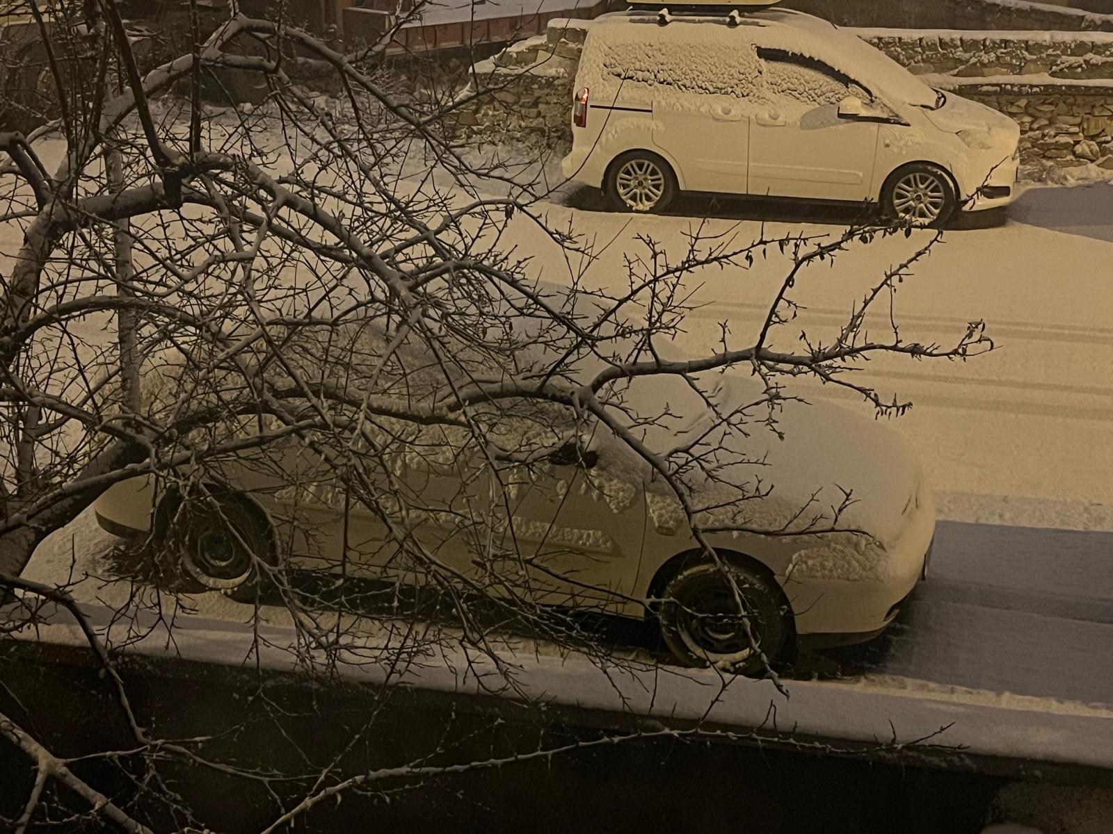 Kırşehir Akşam Saatlerinde Beyaza Büründü2