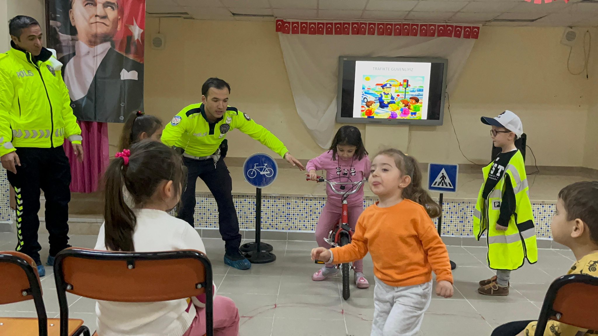 Kırşehir’de Trafik Bilinci Minik Adımlarla Başladı 4