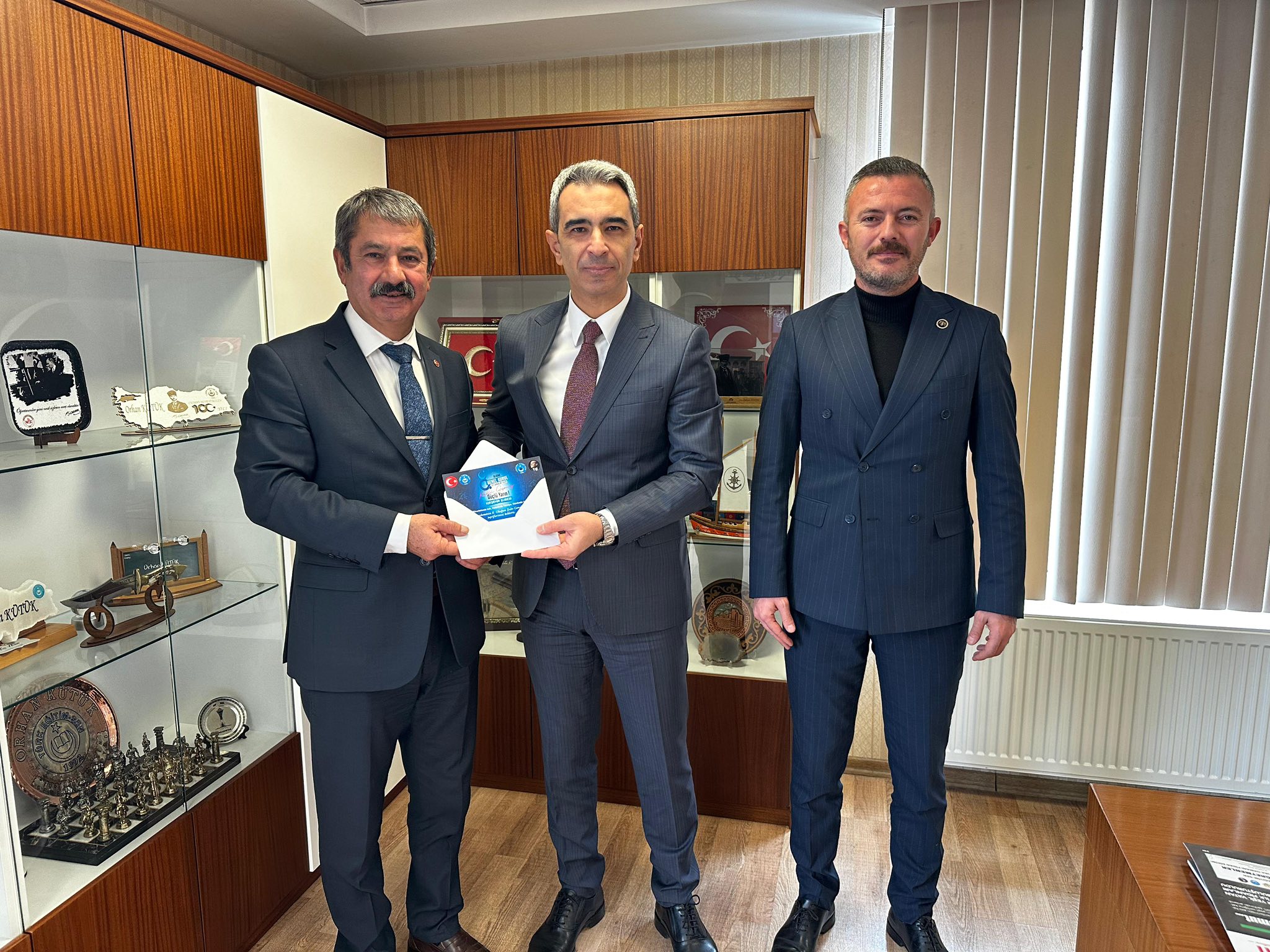 Kırşehir’de Türk Eğitim Sen Kongresi Heyecanı Dorukta 3