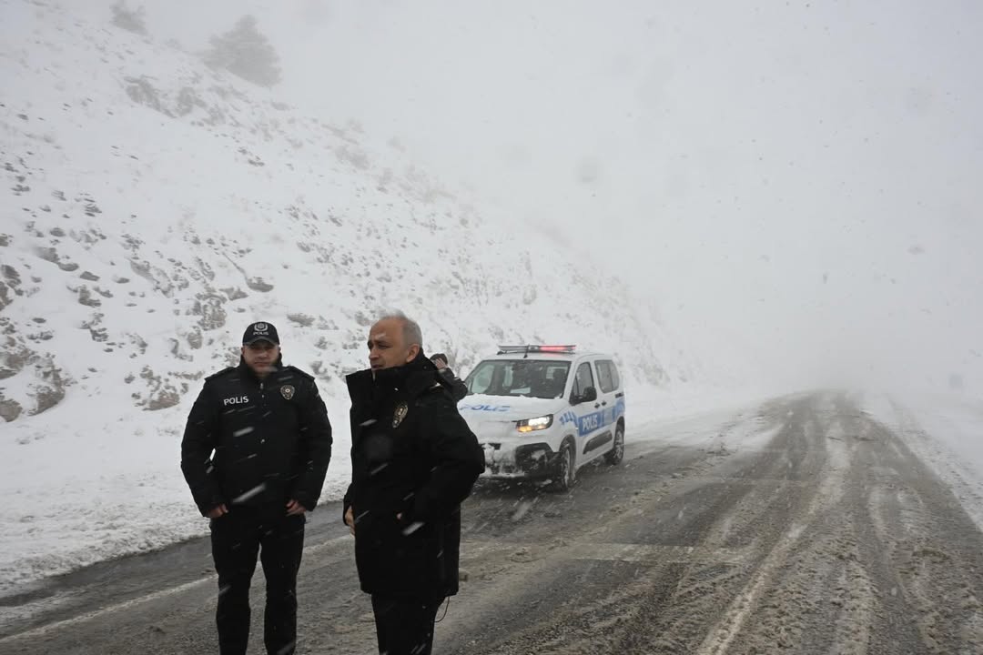 Kırşehir’de Yılbaşı Ve Kar Tedbirleri Sahada Denetlendi (2)